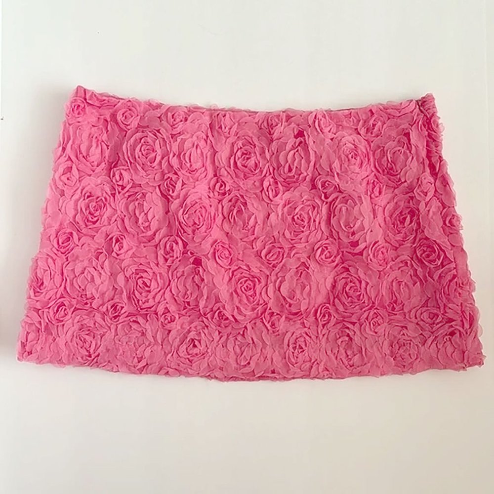 Urban outfitters Lulu Textured Rosette Mini Skirt L